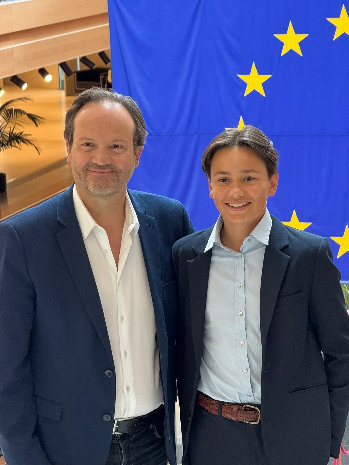 Paul Lefebvre and MEP Jean-Marc Germain at the European Parliament in Strasbourg